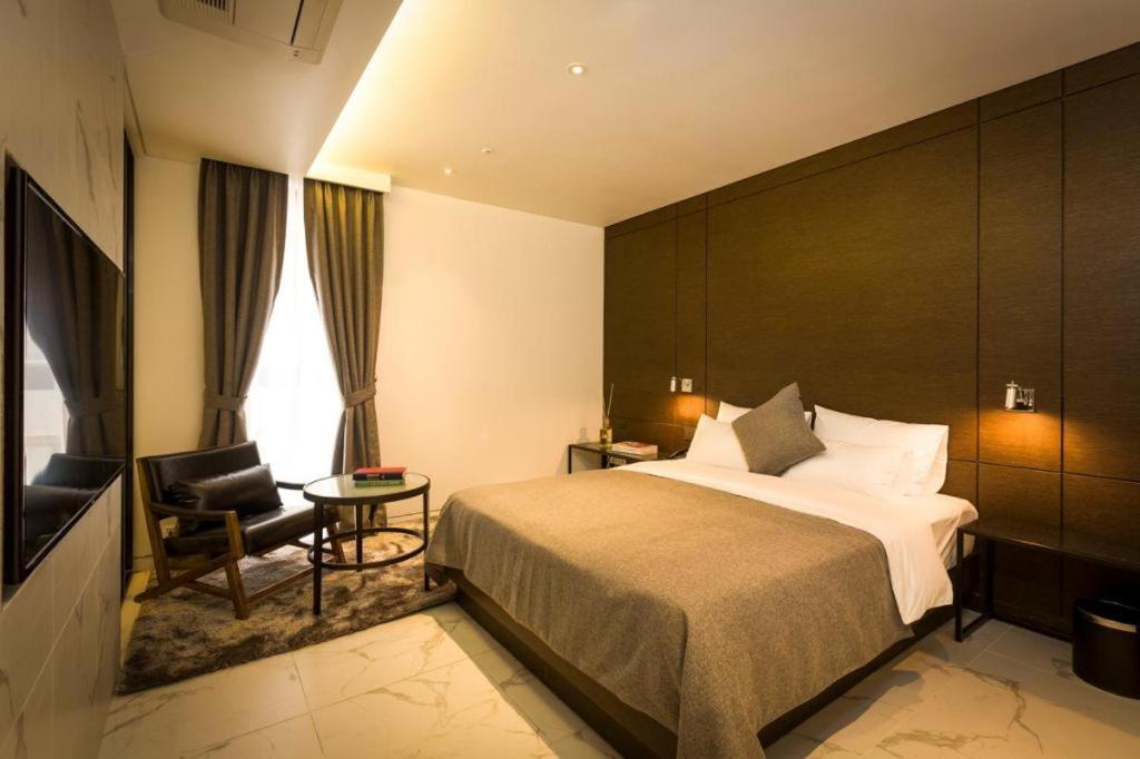 Trang Blue Hotel Seoul Exterior foto