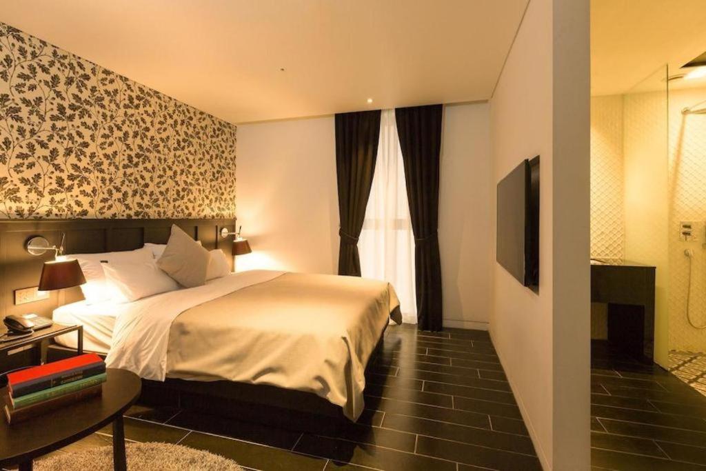 Trang Blue Hotel Seoul Exterior foto