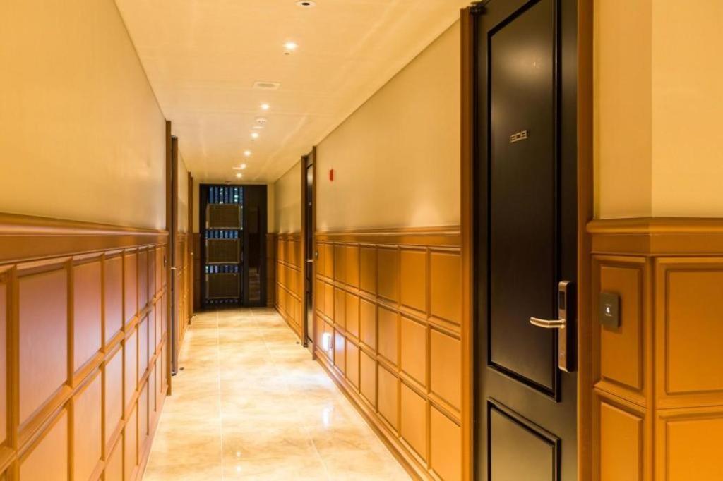 Trang Blue Hotel Seoul Exterior foto